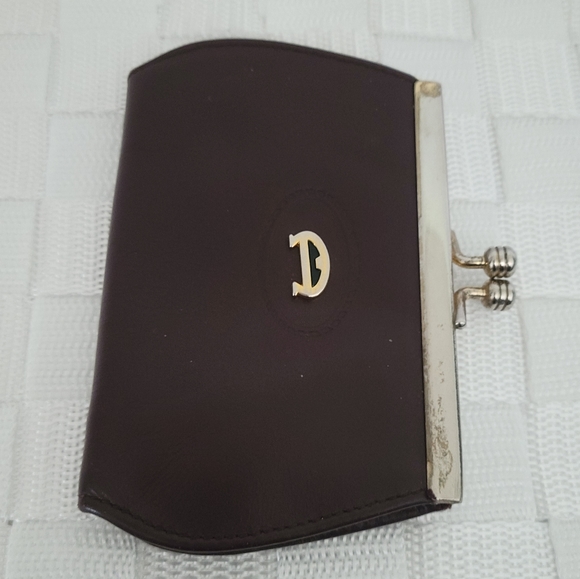Etienne Aigner Vintage Burgundy Authentic Coin Purse - Picture 6 of 12